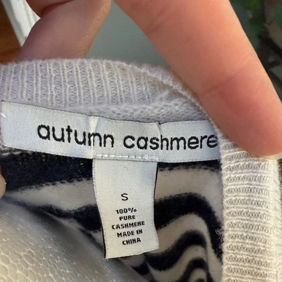 Autumn Cashmere 100% cashmere Pink Striped Lobster Sweater sz S - Picture 7 of 7